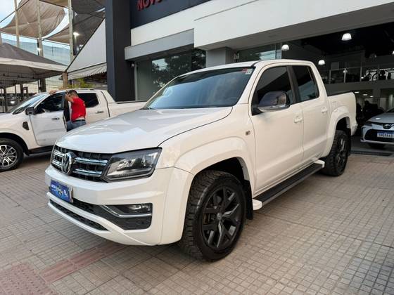 VOLKSWAGEN AMAROK 3.0 V6 TDI DIESEL HIGHLINE CD 4MOTION AUTOMÁTICO